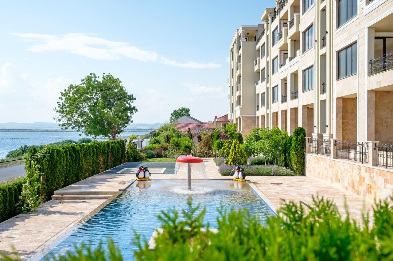 Gardenia Beach Palace Aparthotel Pomorie Exterior photo