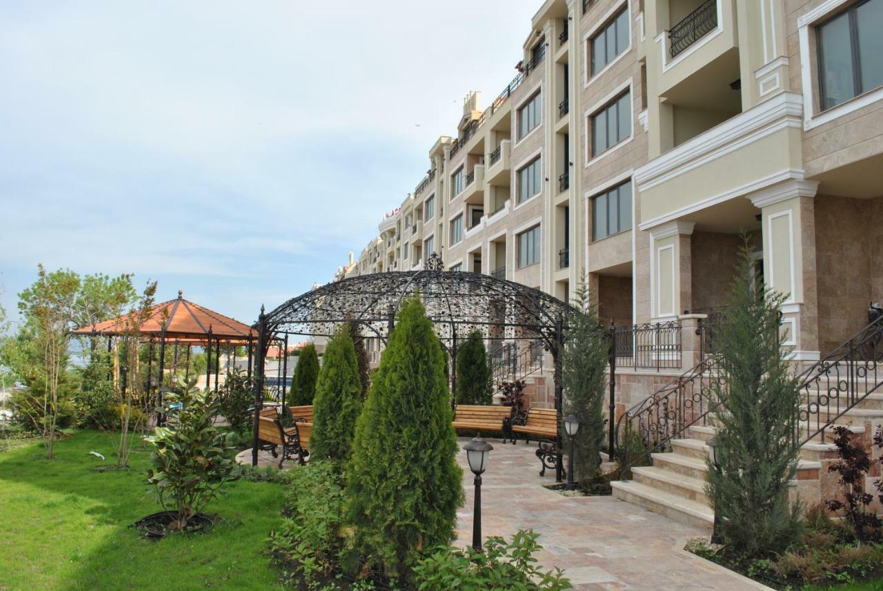 Gardenia Beach Palace Aparthotel Pomorie Exterior photo